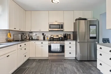 2222 Lynn Court Montgomery IL 60538