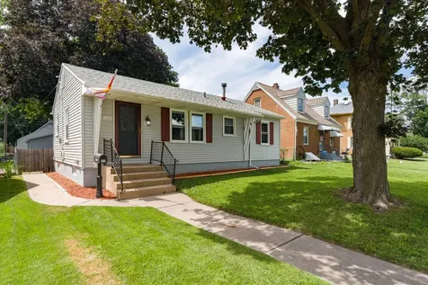 1436 43RD Street Rock Island IL 61201