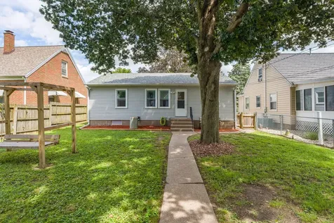 1436 43RD Street Rock Island IL 61201