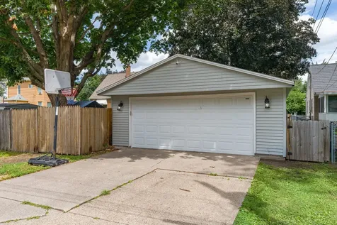 1436 43RD Street Rock Island IL 61201