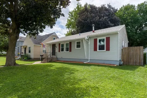 1436 43RD Street Rock Island IL 61201