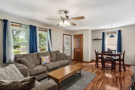1436 43RD Street Rock Island IL 61201