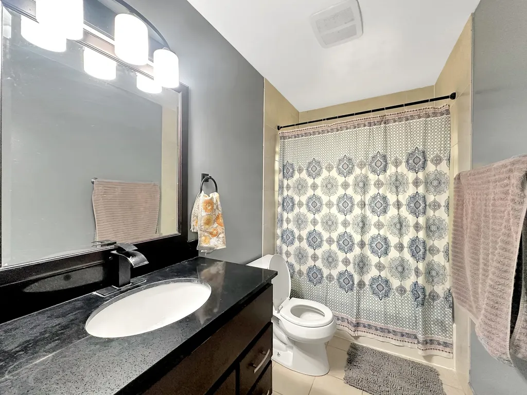 2402 Birch Lane Rolling Meadows IL 60008