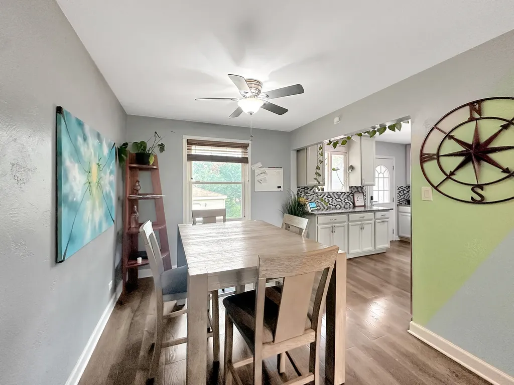 2402 Birch Lane Rolling Meadows IL 60008