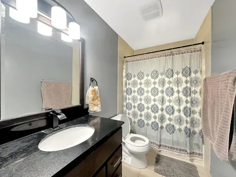 2402 Birch Lane Rolling Meadows IL 60008