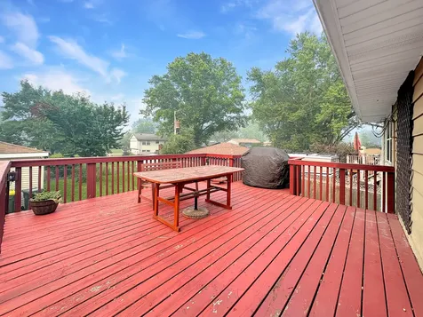 2402 Birch Lane Rolling Meadows IL 60008