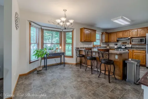 1246 Ivy Street Dekalb IL 60115