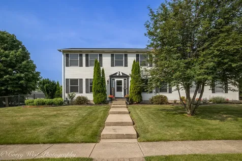 1246 Ivy Street Dekalb IL 60115