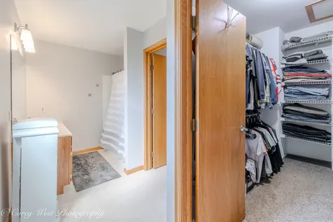 1246 Ivy Street Dekalb IL 60115