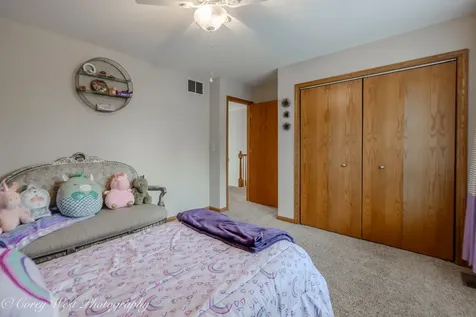 1246 Ivy Street Dekalb IL 60115
