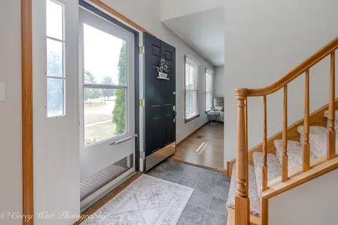 1246 Ivy Street Dekalb IL 60115
