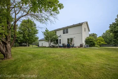 1246 Ivy Street Dekalb IL 60115