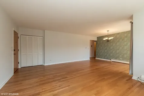 3552 North Oleander Avenue Chicago IL 60634