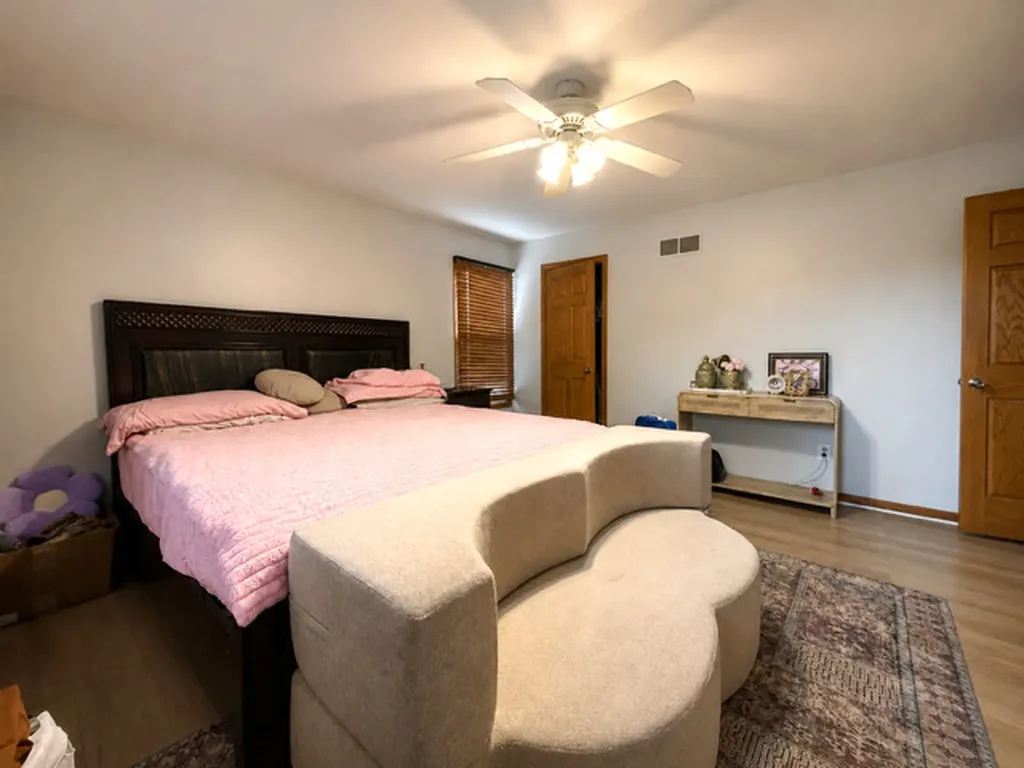 6582 Tealwood Drive Lisle IL 60532