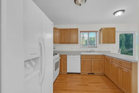 2259 North Orchard Lane Round Lake Beach IL 60073