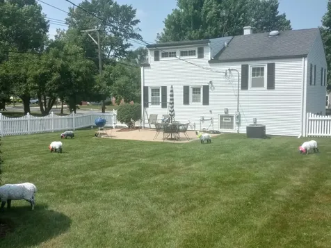 943 South Charlotte Street Lombard IL 60148