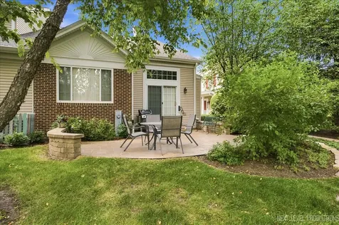 253 Larsdotter Lane Geneva IL 60134