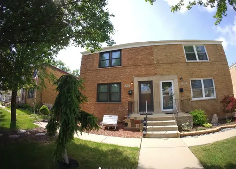 5153 West 64th Place Chicago IL 60638