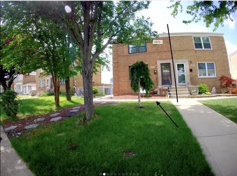 5153 West 64th Place Chicago IL 60638