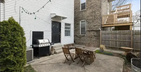 1350 North Bell Avenue Chicago IL 60622