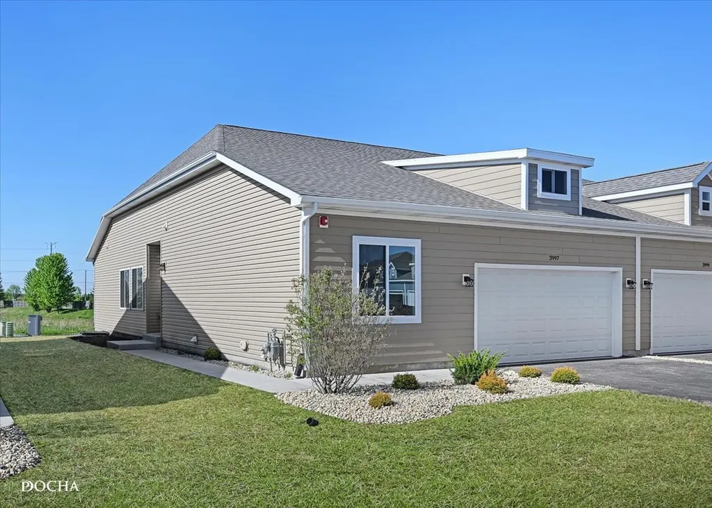3997 Shoeger Drive Yorkville IL 60560