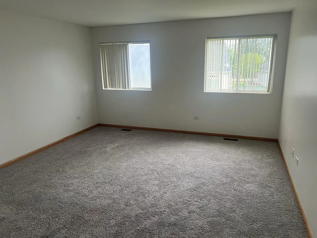 1 Ash Court Bolingbrook IL 60490