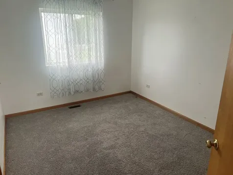 1 Ash Court Bolingbrook IL 60490