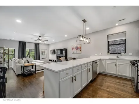 1751 West Division Street Chicago IL 60622