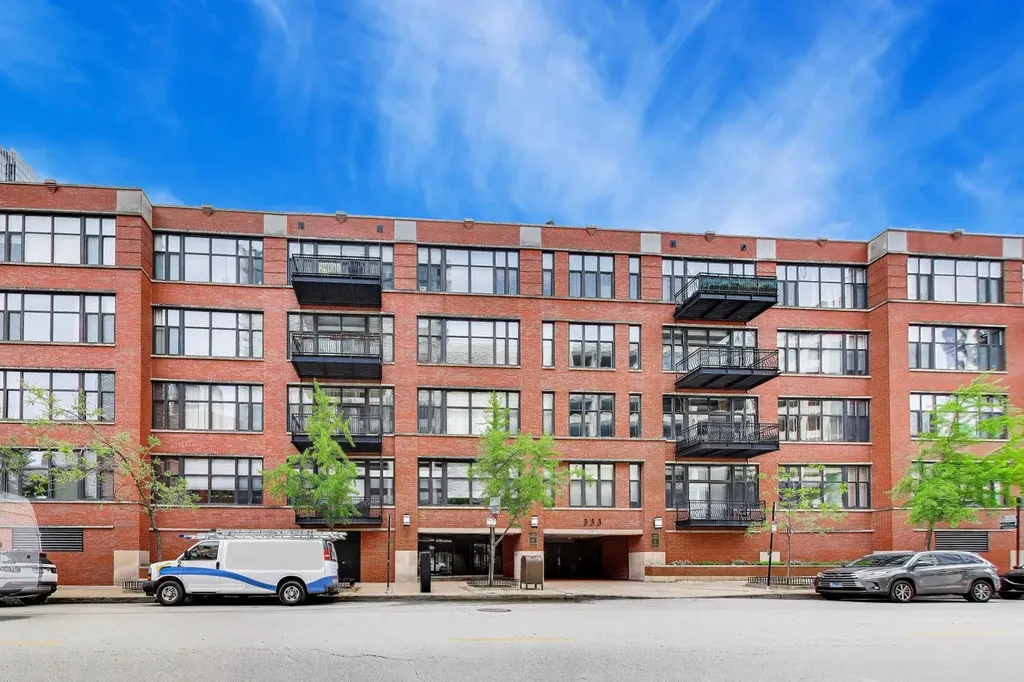 333 West Hubbard Street Chicago IL 60654