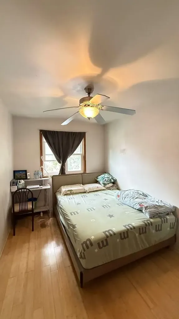 3524 South Lituanica Avenue Chicago IL 60609