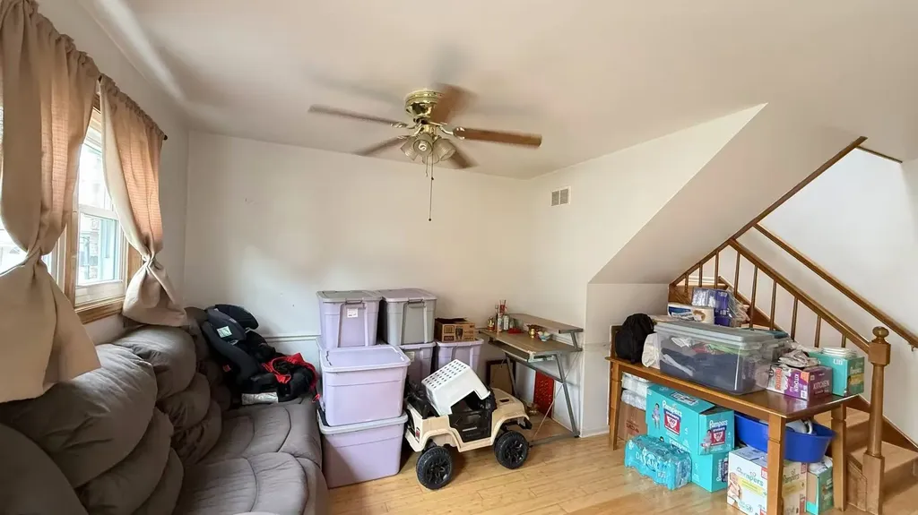 3524 South Lituanica Avenue Chicago IL 60609