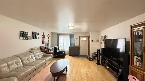 3524 South Lituanica Avenue Chicago IL 60609