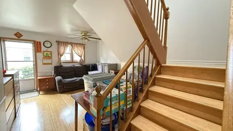 3524 South Lituanica Avenue Chicago IL 60609