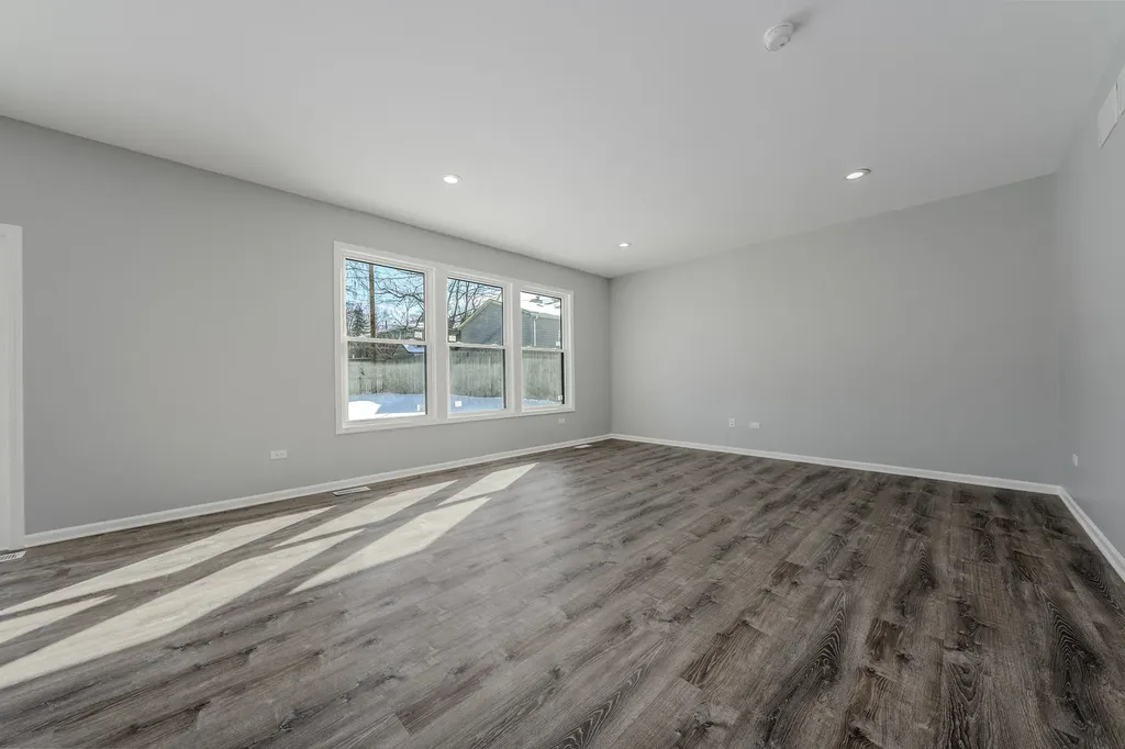 194 Vance Street Lombard IL 60148