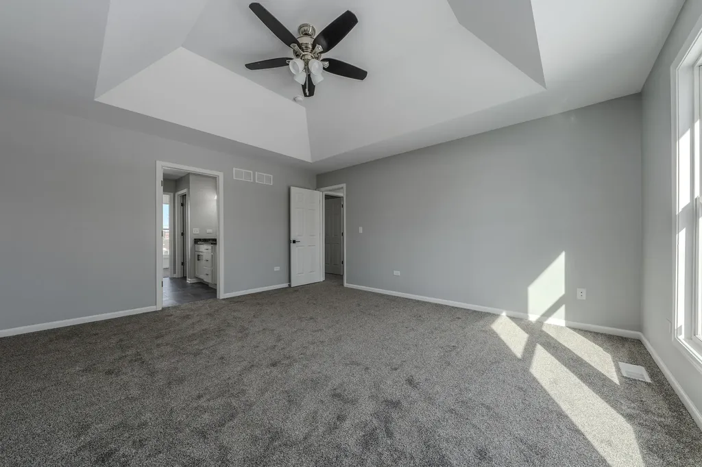 194 Vance Street Lombard IL 60148