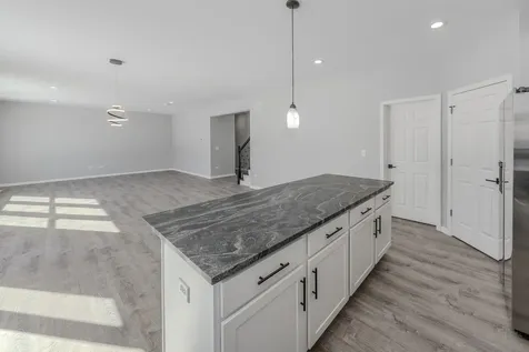 194 Vance Street Lombard IL 60148