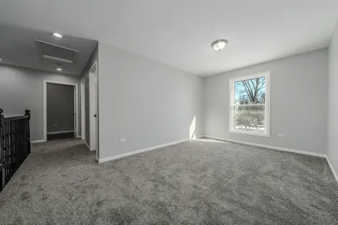 194 Vance Street Lombard IL 60148