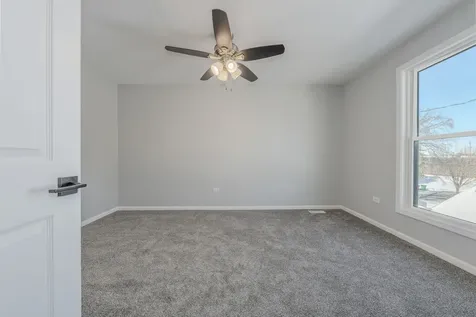 194 Vance Street Lombard IL 60148