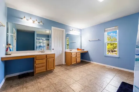 1715 Ivy Lane Montgomery IL 60538