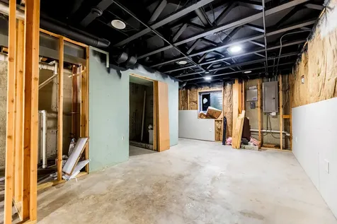 1715 Ivy Lane Montgomery IL 60538