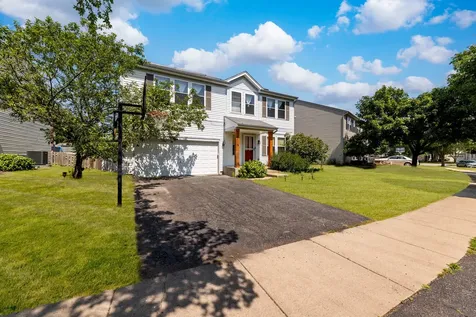 1715 Ivy Lane Montgomery IL 60538