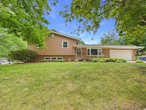 4315 Dempster Avenue Rockford IL 61108