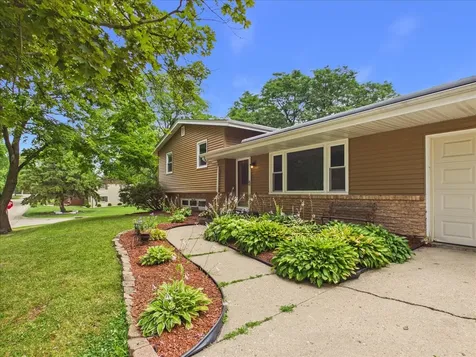 4315 Dempster Avenue Rockford IL 61108