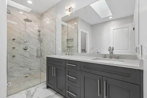2012 Maple Avenue Evanston IL 60201