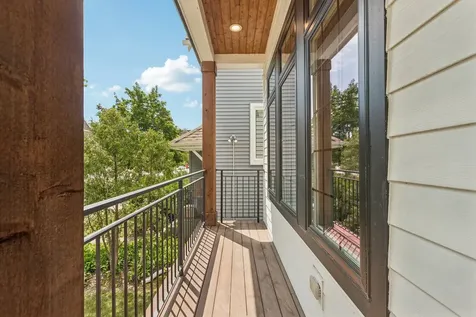 2012 Maple Avenue Evanston IL 60201