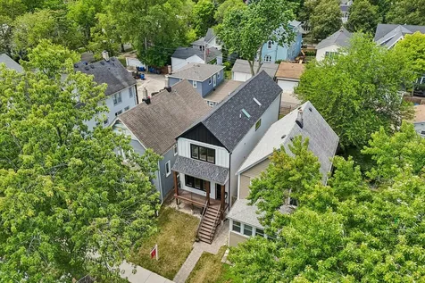 2012 Maple Avenue Evanston IL 60201