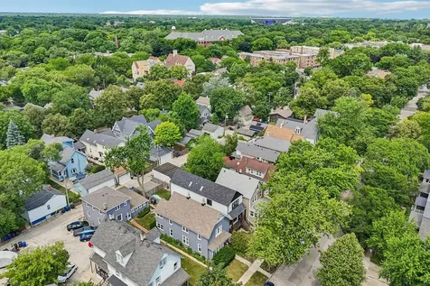 2012 Maple Avenue Evanston IL 60201