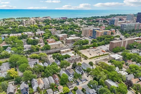 2012 Maple Avenue Evanston IL 60201
