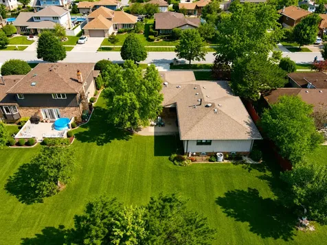 8955 Linden Drive Tinley Park IL 60487