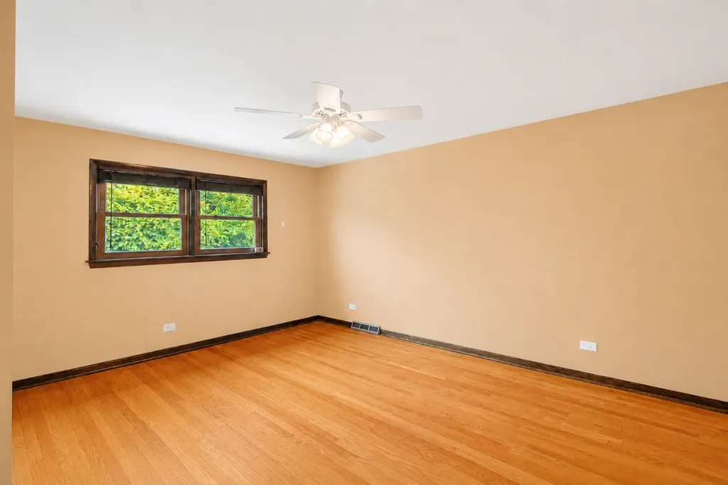 8414 West Brodman Avenue Chicago IL 60656